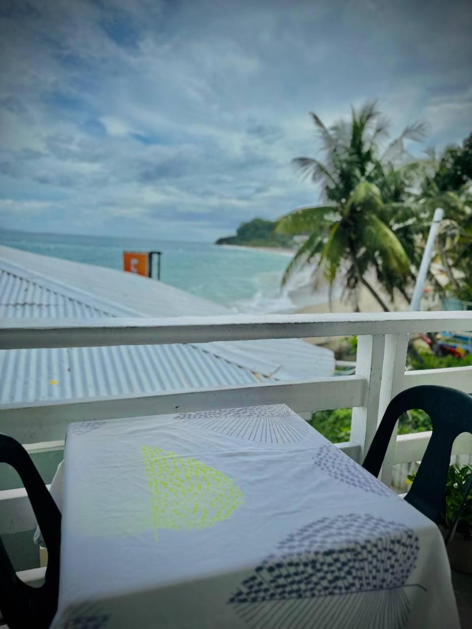 Playa Blanca Beach Resort (Adults Only) Пуэрто-Галера Экстерьер фото