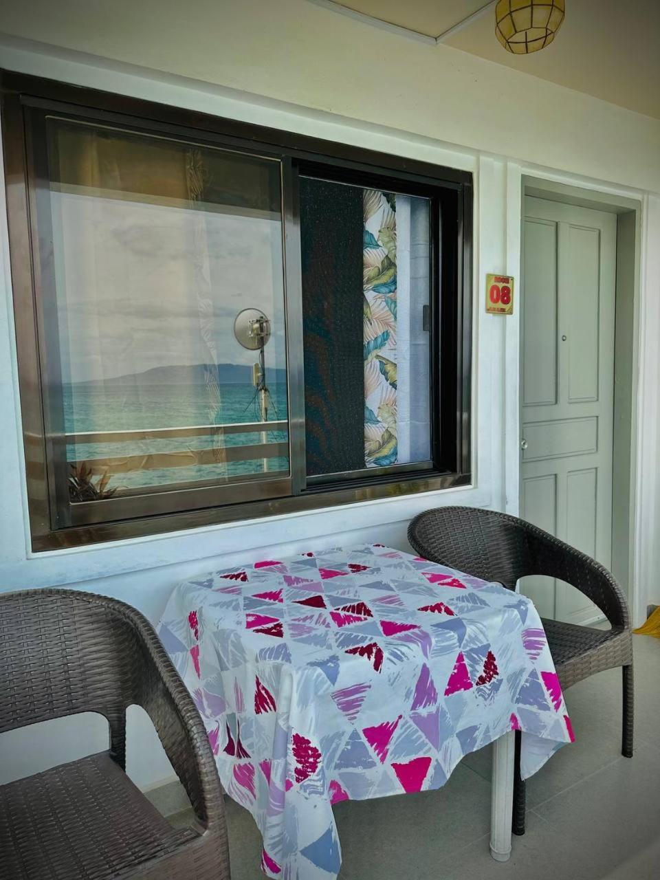 Playa Blanca Beach Resort (Adults Only) Пуэрто-Галера Экстерьер фото